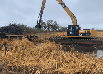 supporting utility with row clearance and line recovery and removal-min